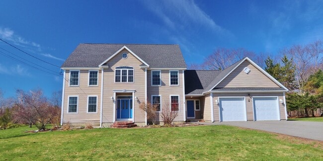 Building Photo - 21 Longmeadow Dr