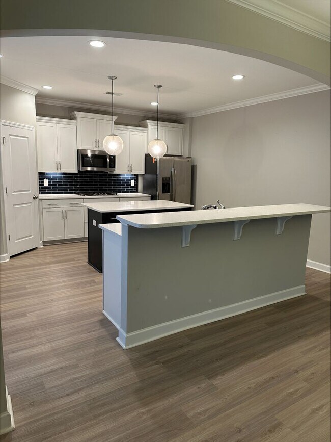 Building Photo - 559 Malachite Ln