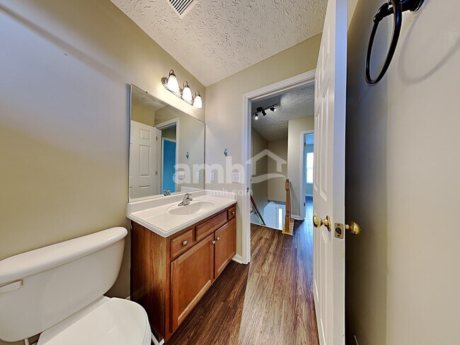 Building Photo - 265 Red Cedar Ct