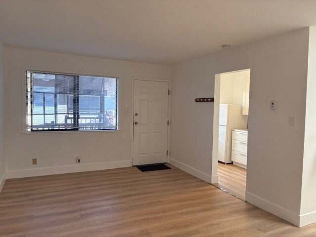 Primary Photo - 1565 4th St