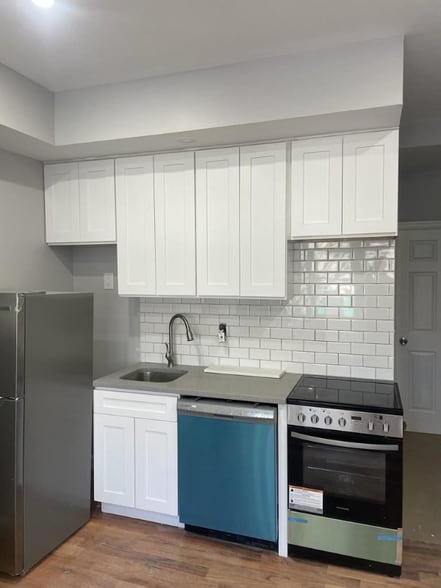 Building Photo - 75 Woodbine St