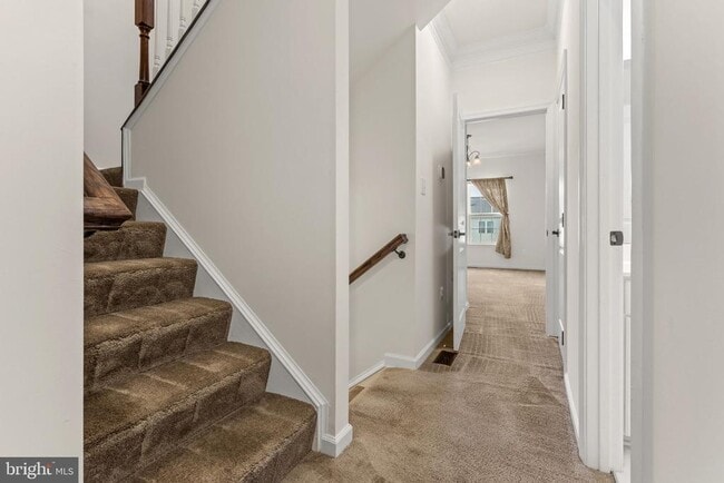 Building Photo - 6405 Walcott Ln