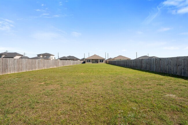 Building Photo - 397 Rd 5102