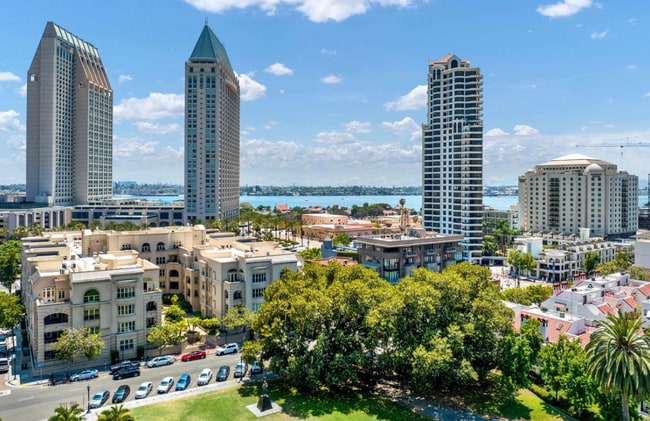 Building Photo - 750 State St