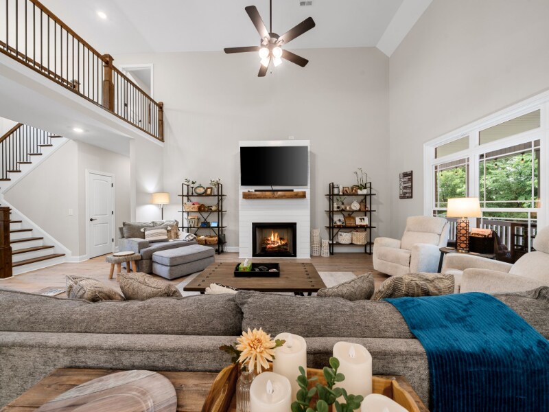 Building Photo - 806 Casen Ct