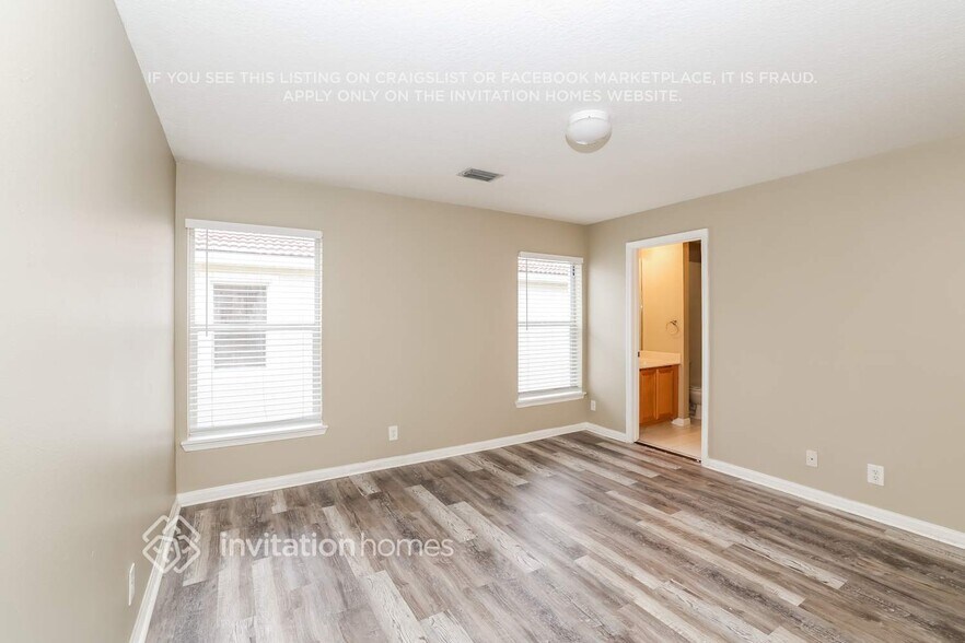 Building Photo - 9814 Porta Leona Ln