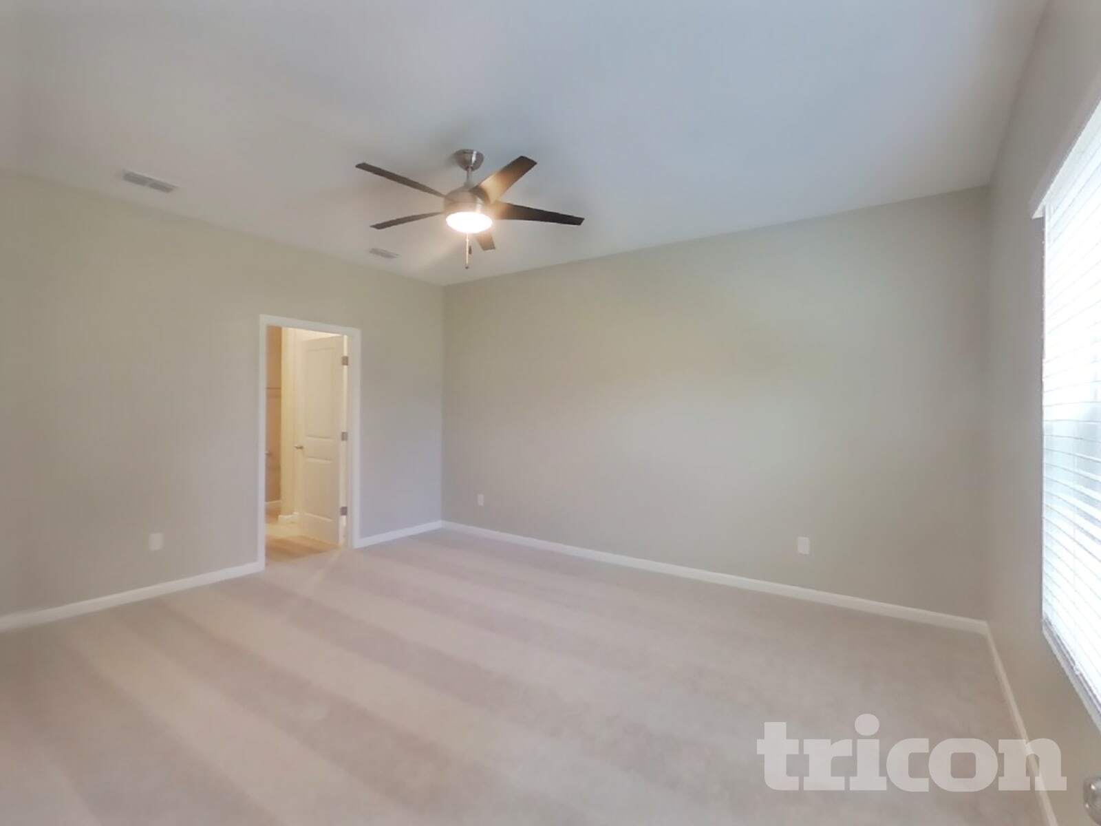 Building Photo - 2873 Grand Finale St