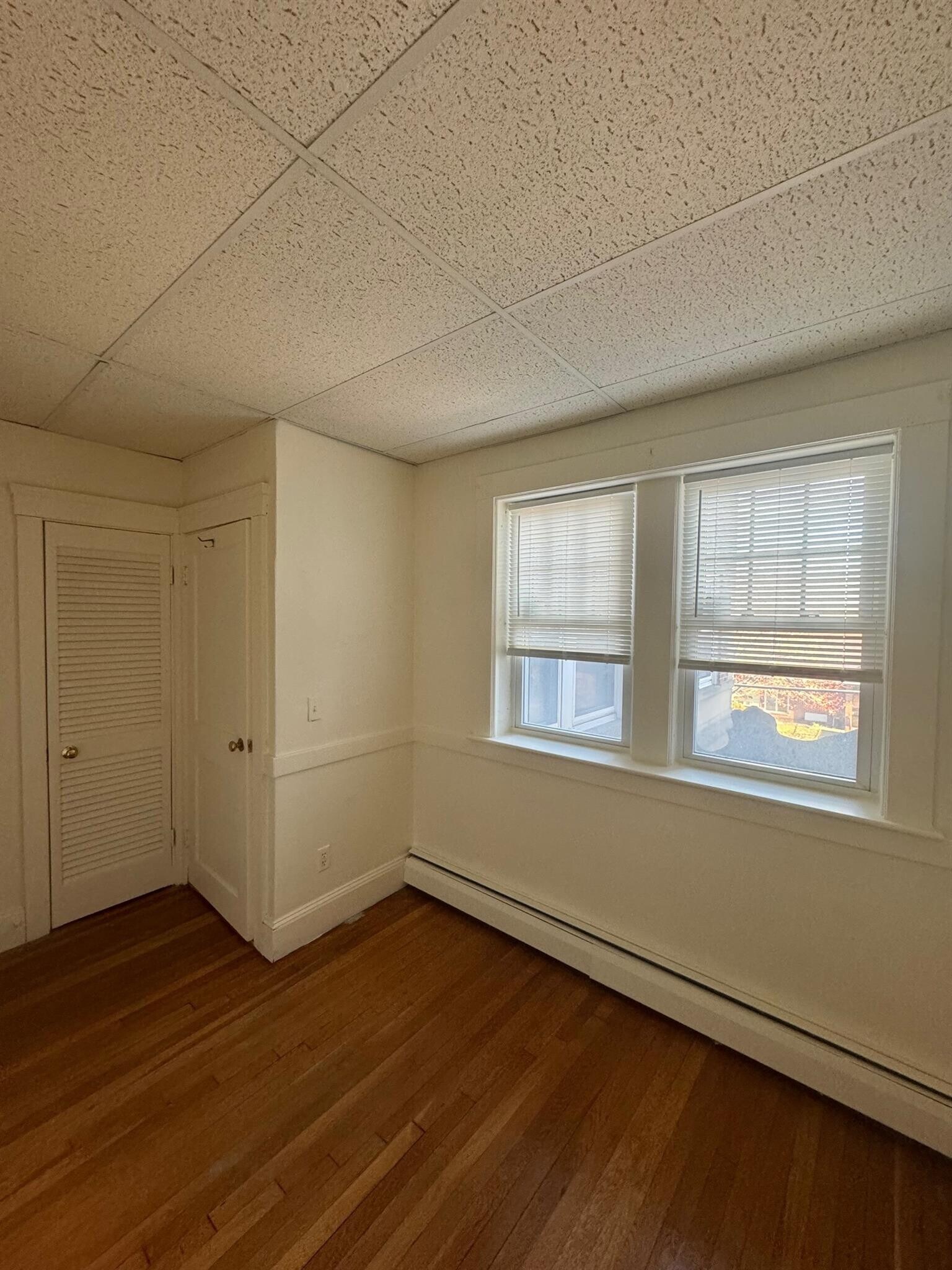 Building Photo - 31 College Ave