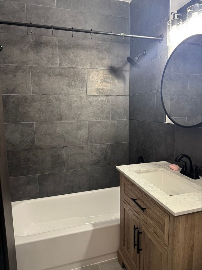 Building Photo - 80 St Nicholas Ave