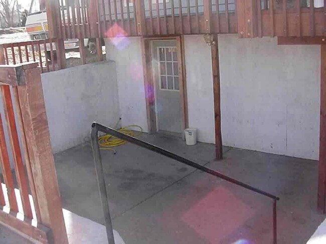 Building Photo - 15757 Hwy 144