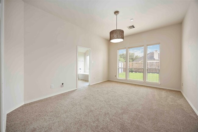 Building Photo - 2019 Shore Breeze Dr