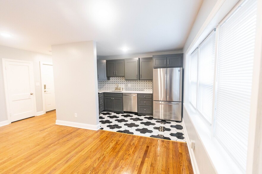 Recessed Lighting - The Holmes