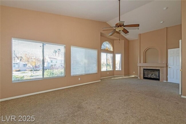 Building Photo - 2121 Whitebirch Ln