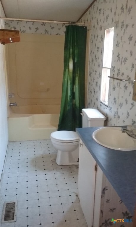 Building Photo - 1430 Willow Dr