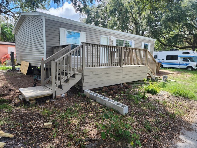 Building Photo - 3900 Nesrus Ln