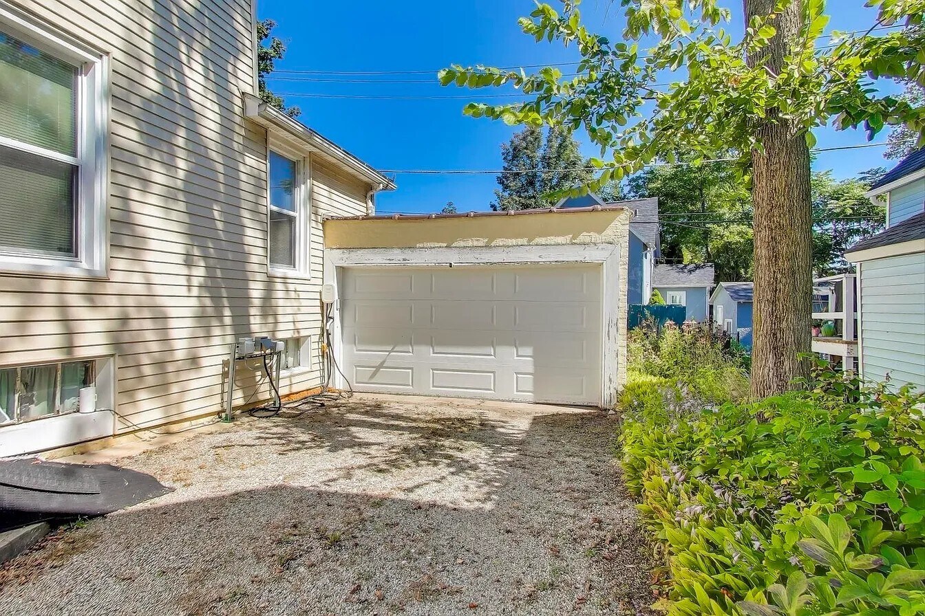 Building Photo - 869 N McKinley Rd