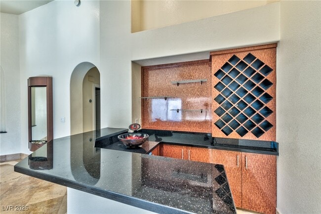 Building Photo - 8129 Pacific Cove Dr