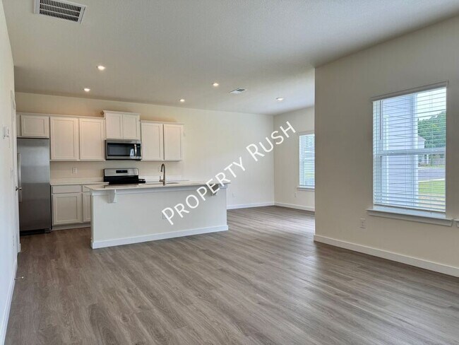 Building Photo - 7535 Bendire Lp