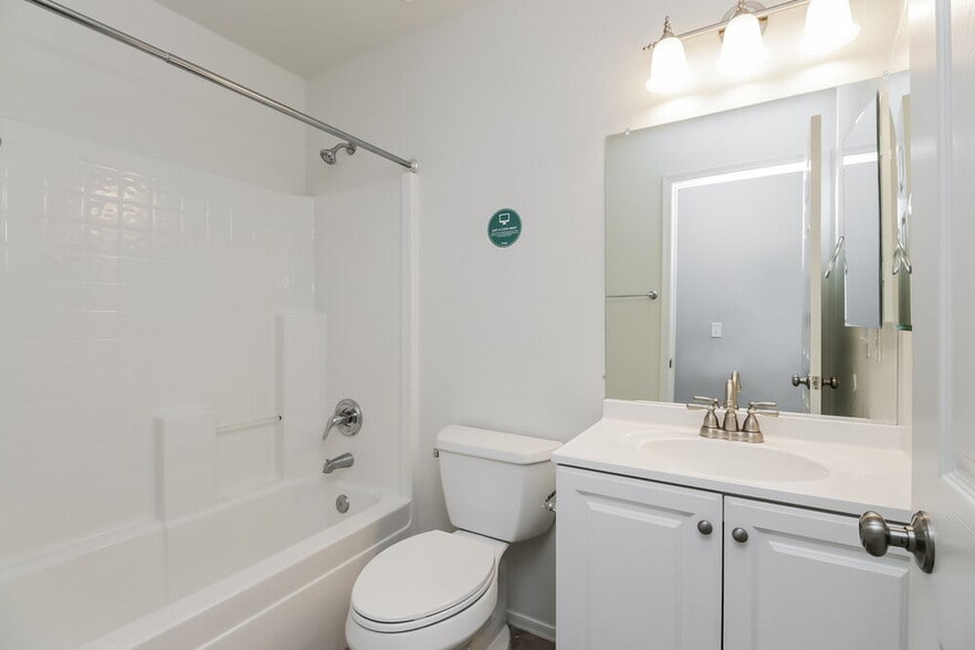 Building Photo - 8528 E Desert Ln