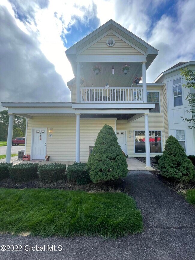 Building Photo - 15 Kempton Pl