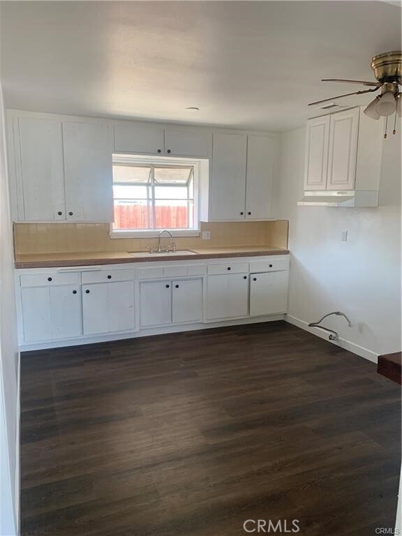 Building Photo - 12810 Dunton Dr