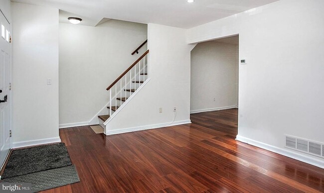 Building Photo - 119 Clemens Ct