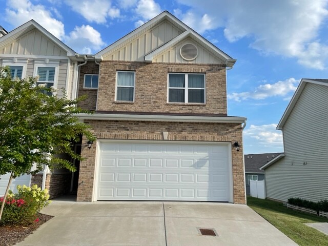 Primary Photo - 2193 Nectar Ln