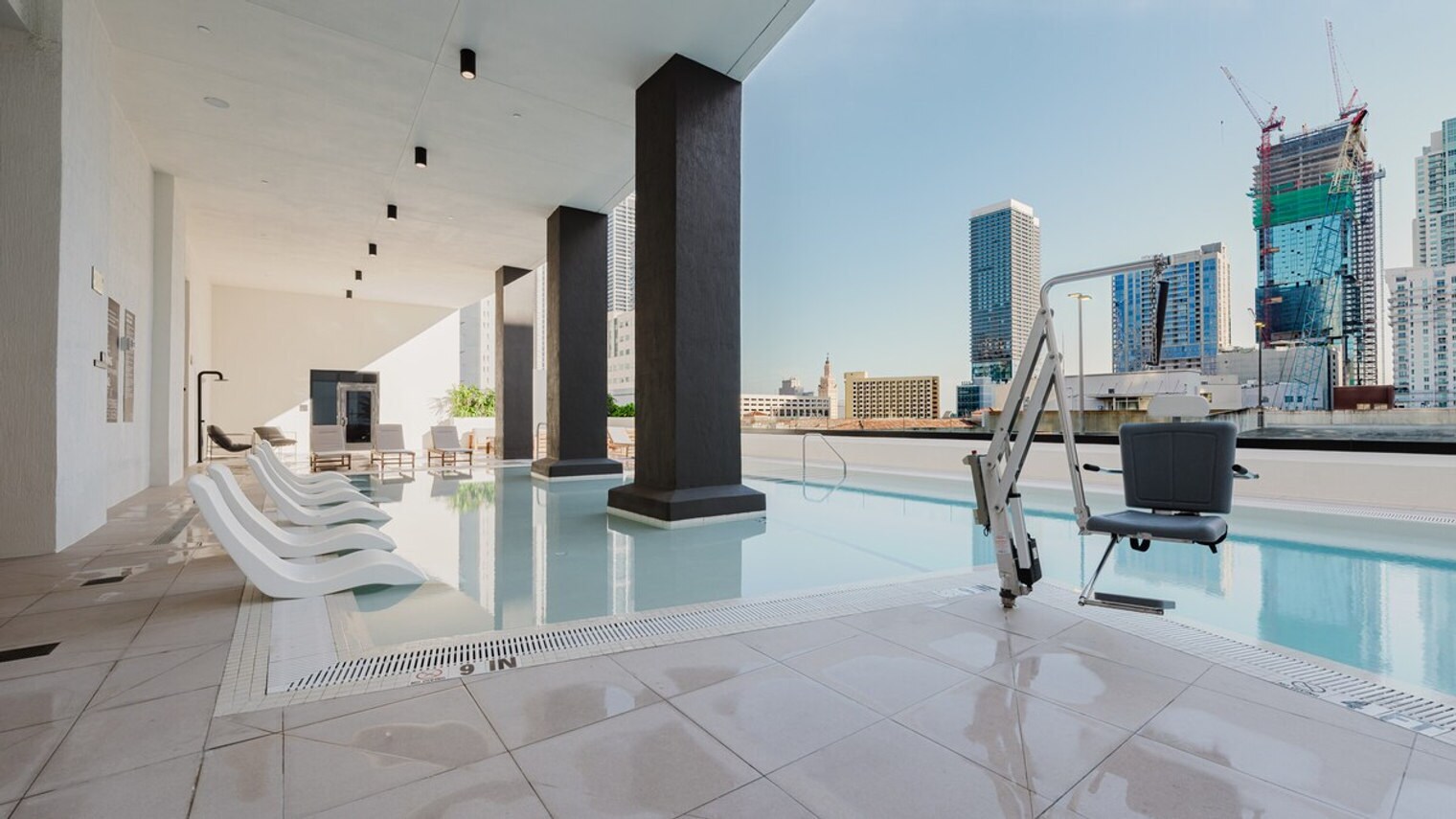 Building Photo - 30 2nd St