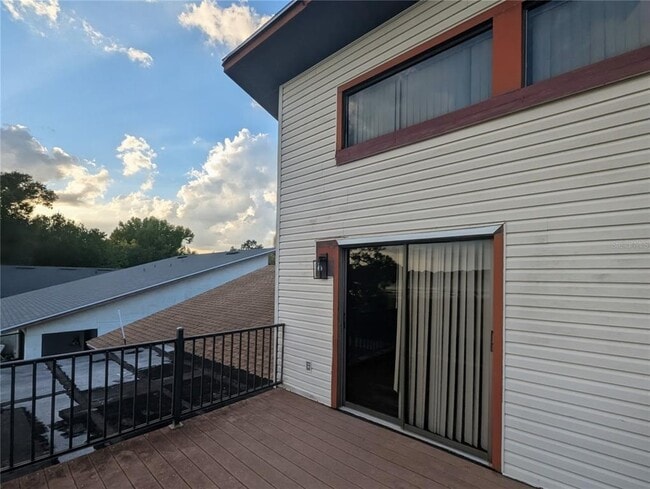 Building Photo - 5635 Struthers Ct