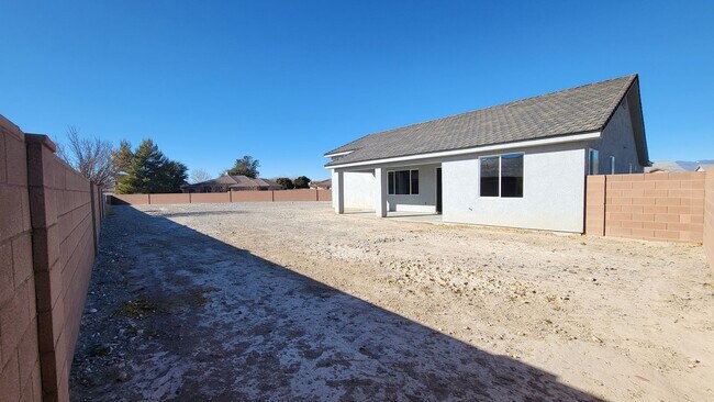 Building Photo - 6801 Sandpebble St