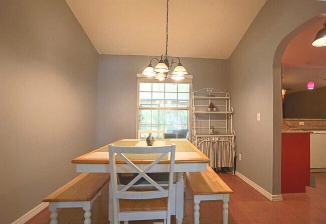 Building Photo - 205 Gerona Rd