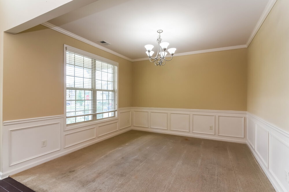 Building Photo - 192 Moorland Way NE