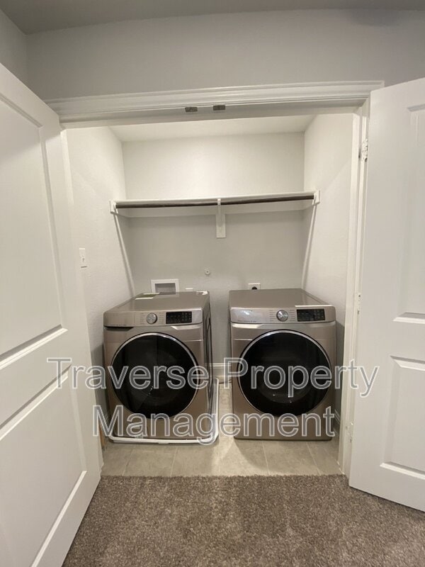 Building Photo - 115 Peach Orchard Ln