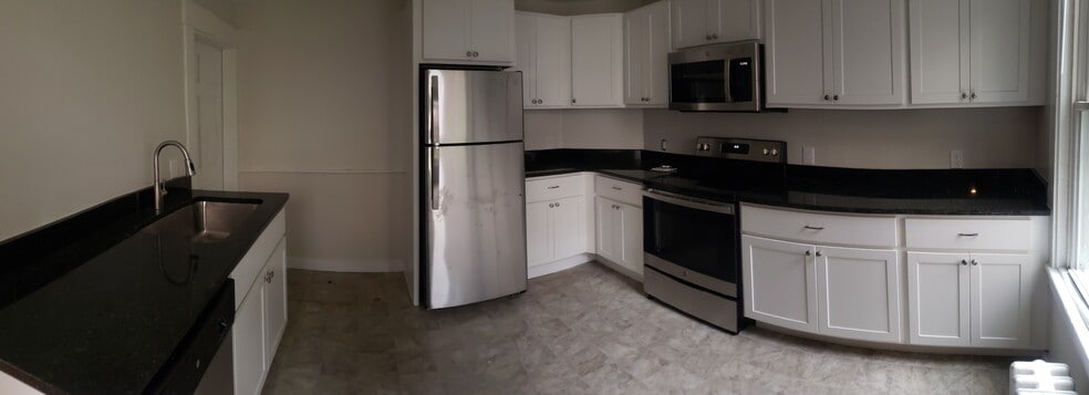 Building Photo - 25 Union St