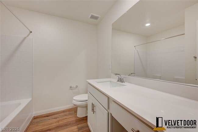 Building Photo - 2725 Luzzi Walk