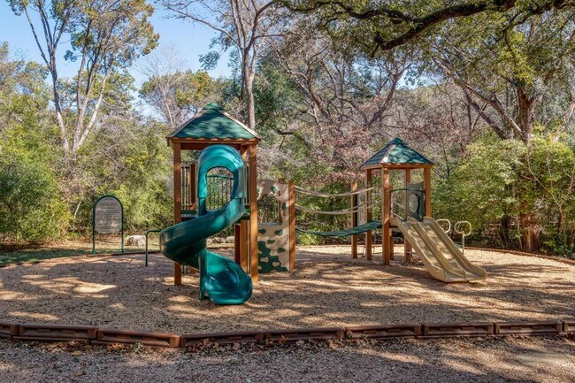 Building Photo - 5900 Cartwright Cove