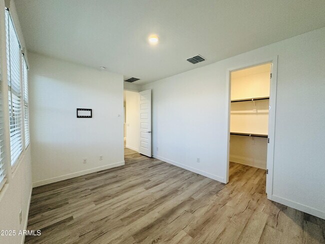 Building Photo - 2460 E Athena Ave