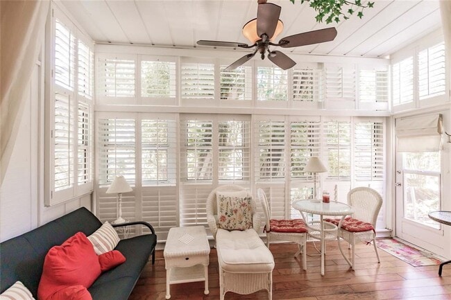 Building Photo - 6030 E Peppertree Way