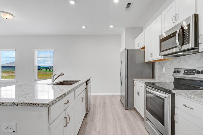 Building Photo - DRAKE ESTATES (Goldsboro) 3 BR | 2 BA Townhome w/ 2-Car Garage! *Built in 2023*