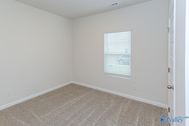 Building Photo - 231 Murphy Ln