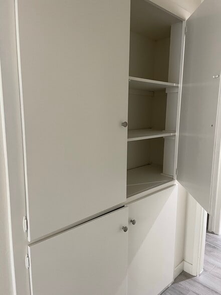 Linen Closet door open - 6052 Pat Ave