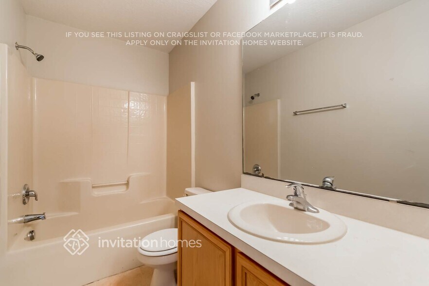 Building Photo - 654 Bluebill Ct