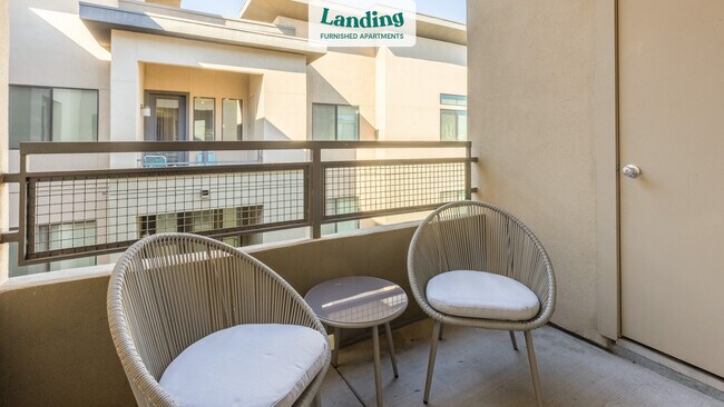 Building Photo - 555 S Galleria Way