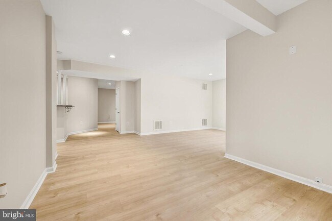 Building Photo - 13509 Chipper Ct