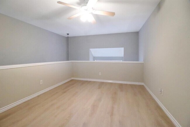 Building Photo - 5929 Queensloch Dr