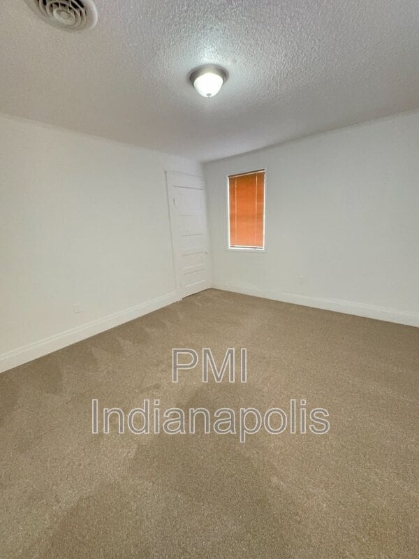 Building Photo - 955 S 22nd St