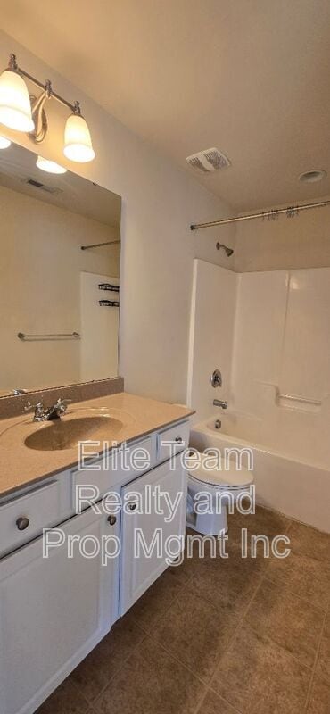 Building Photo - 11190 Bridgewater Dr