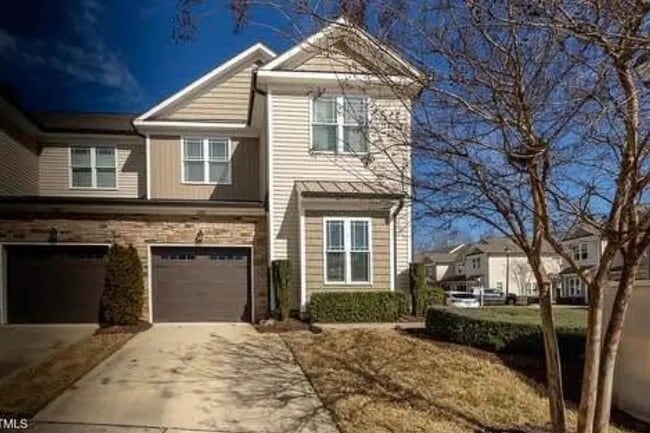 Building Photo - 100 Pinto Saddle Ct