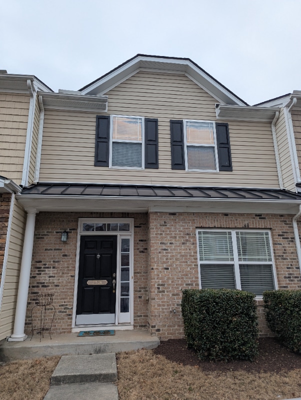 Building Photo - 711 Keystone Park Dr