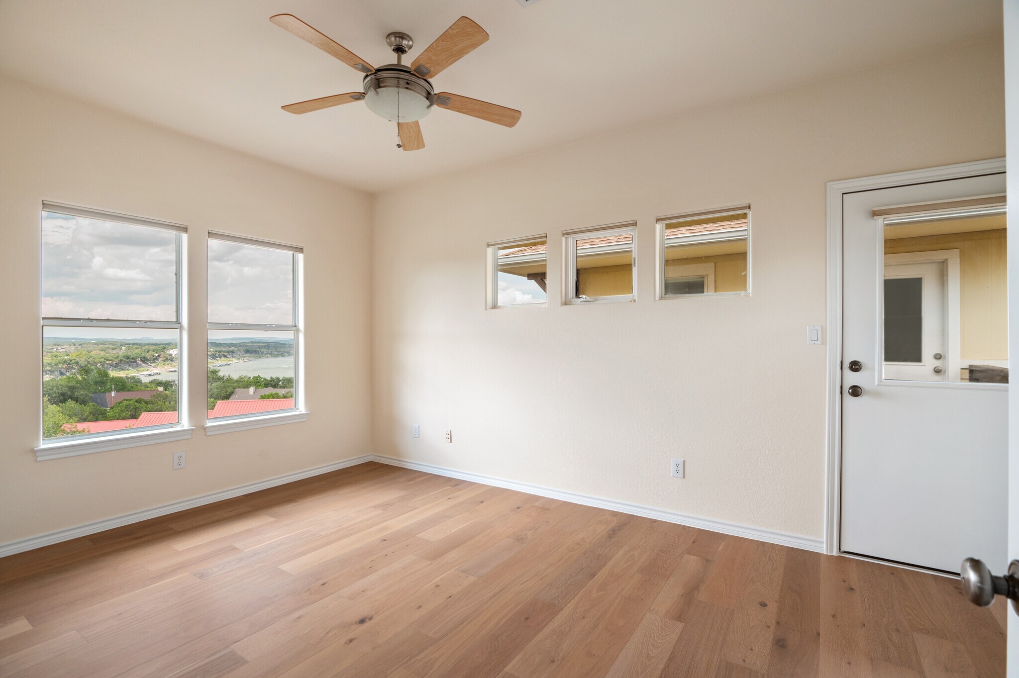3rd bedroom - 500 Sinclair Dr